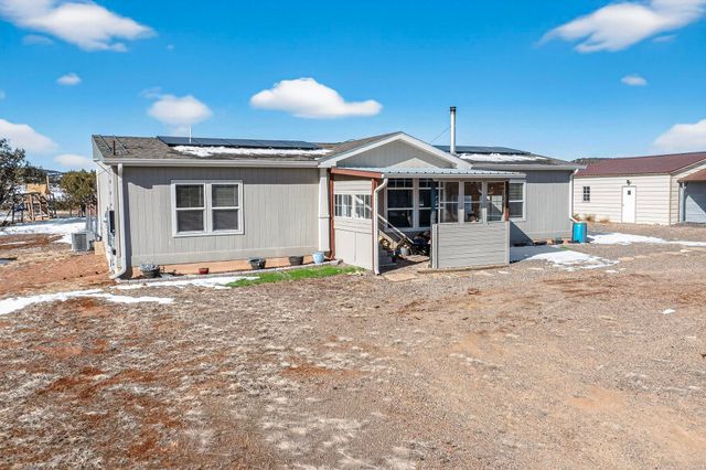 25 Brent Road, Edgewood, NM 87015