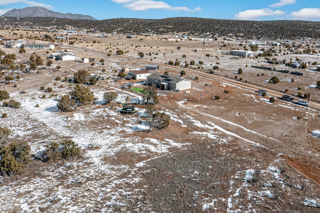 25 Brent Road, Edgewood, NM 87015