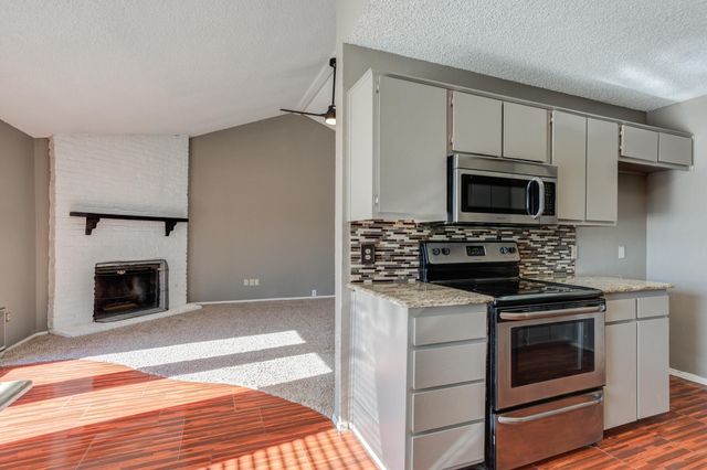 5601 Dartmouth Street, Lubbock, TX 79416