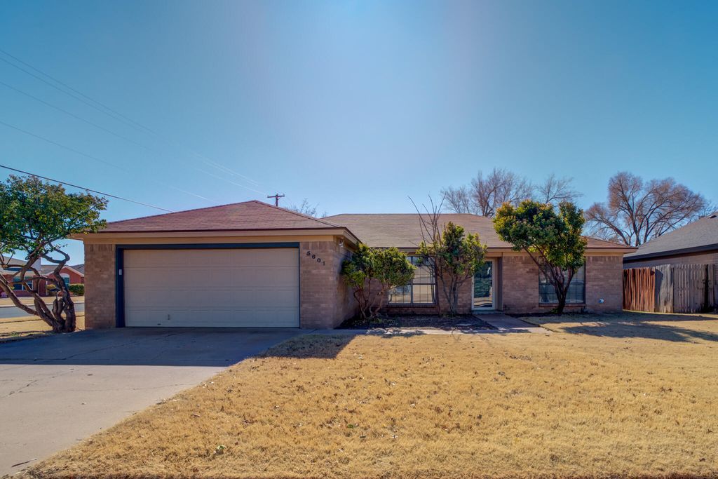 5601 Dartmouth Street, Lubbock, TX 79416