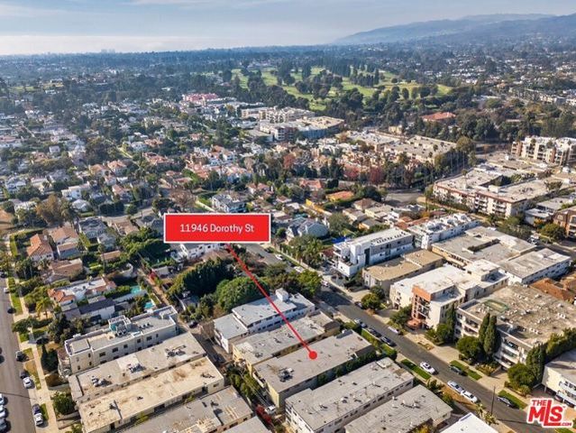 11946 Dorothy Street, Los Angeles, CA 90049