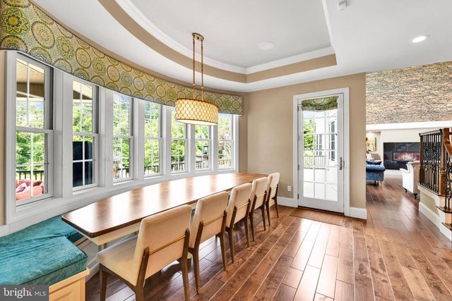 32 STONEHILL DR, Mohnton, PA 19540