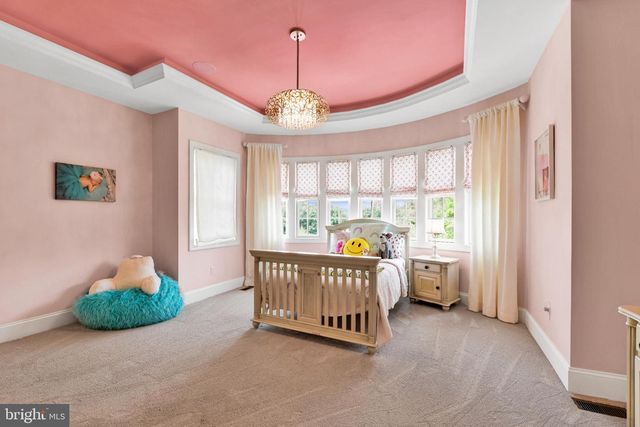 32 STONEHILL DR, Mohnton, PA 19540