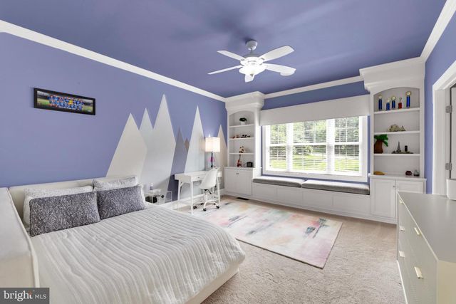 32 STONEHILL DR, Mohnton, PA 19540