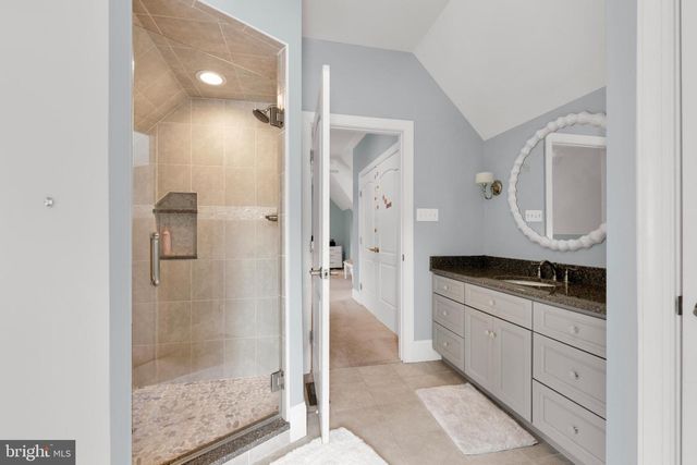 32 STONEHILL DR, Mohnton, PA 19540