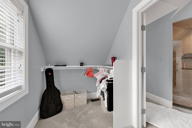 32 STONEHILL DR, Mohnton, PA 19540