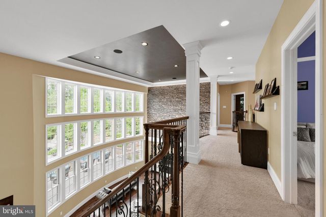 32 STONEHILL DR, Mohnton, PA 19540