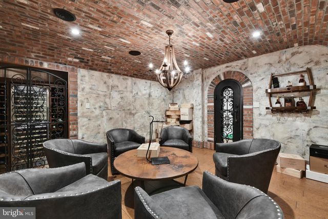 32 STONEHILL DR, Mohnton, PA 19540