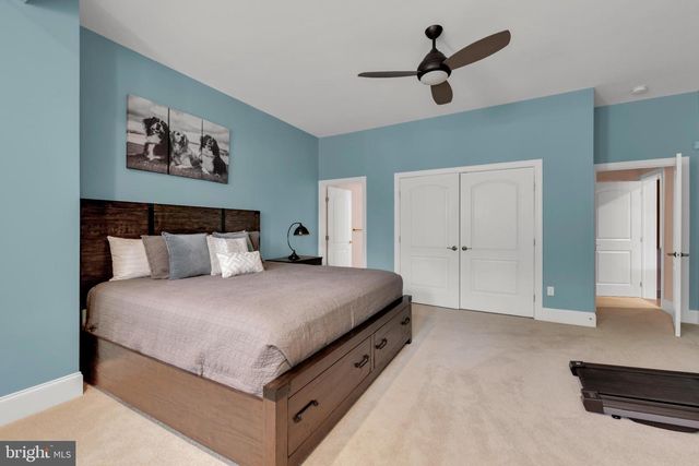 32 STONEHILL DR, Mohnton, PA 19540