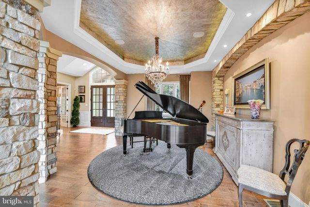 32 STONEHILL DR, Mohnton, PA 19540