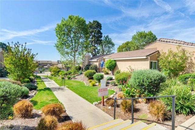 1182 Mountain Gate, Upland, CA 91786