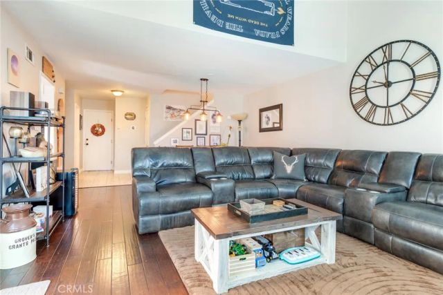 1182 Mountain Gate, Upland, CA 91786