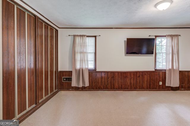 355 Brand Road SW, Loganville, GA 30052
