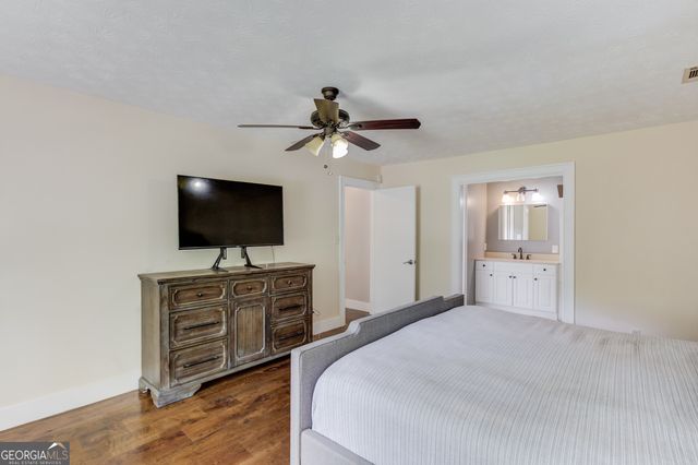355 Brand Road SW, Loganville, GA 30052