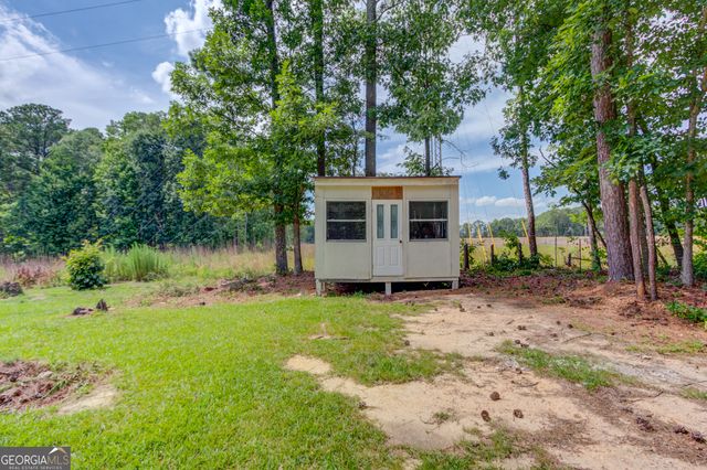 355 Brand Road SW, Loganville, GA 30052