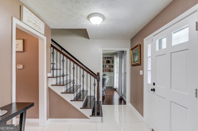 355 Brand Road SW, Loganville, GA 30052