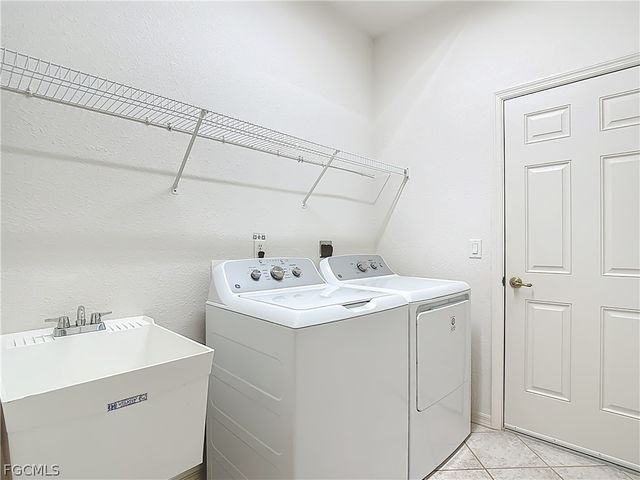 20737 Mystic WAY, North Fort Myers, FL 33917