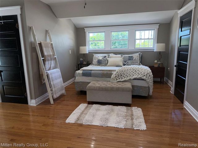 68436 Oak Street, Richmond, MI 48062