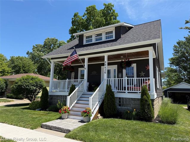 68436 Oak Street, Richmond, MI 48062