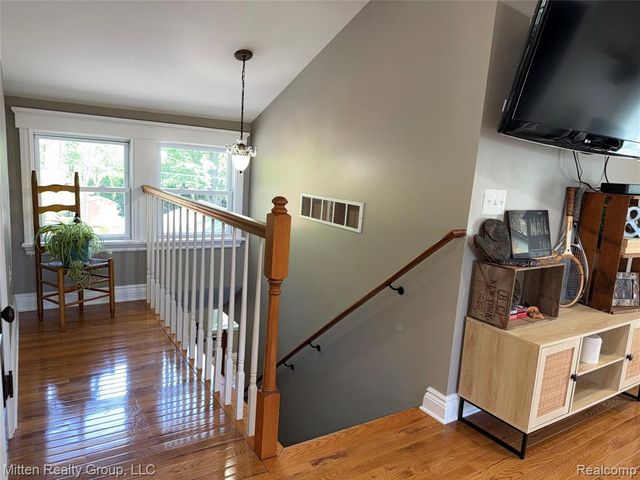 68436 Oak Street, Richmond, MI 48062