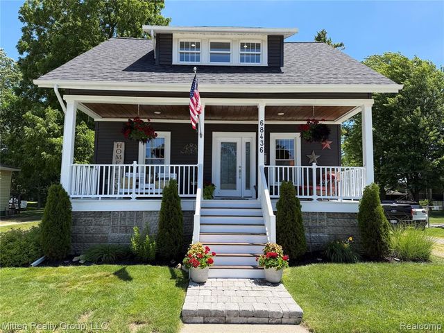 68436 Oak Street, Richmond, MI 48062