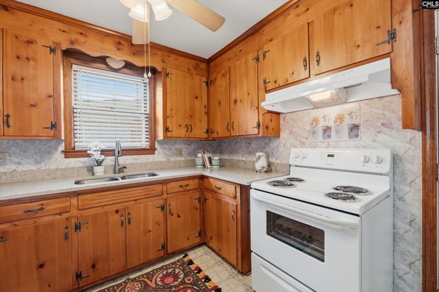 2324 Camelia Street, Cayce, SC 29033