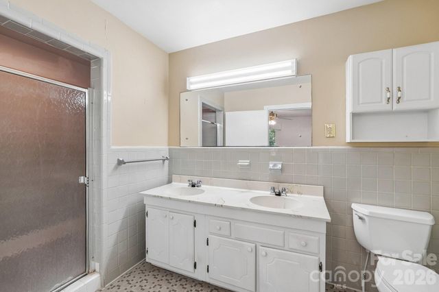 2819 Gardner Park Drive, Gastonia, NC 28054