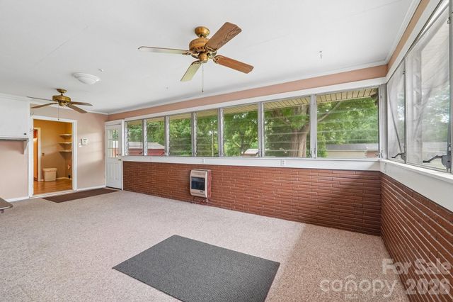 2819 Gardner Park Drive, Gastonia, NC 28054
