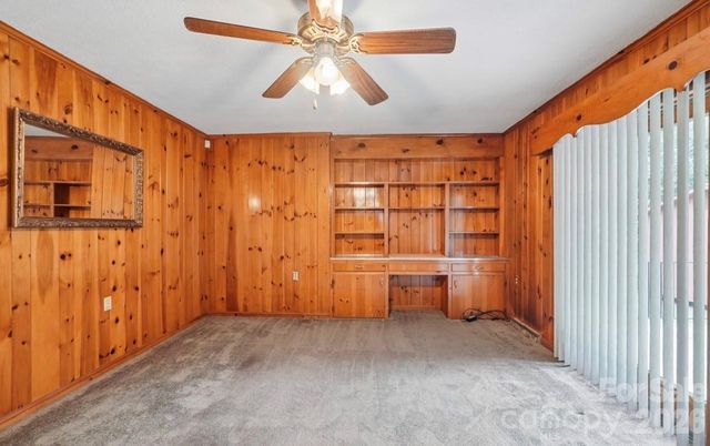 2819 Gardner Park Drive, Gastonia, NC 28054
