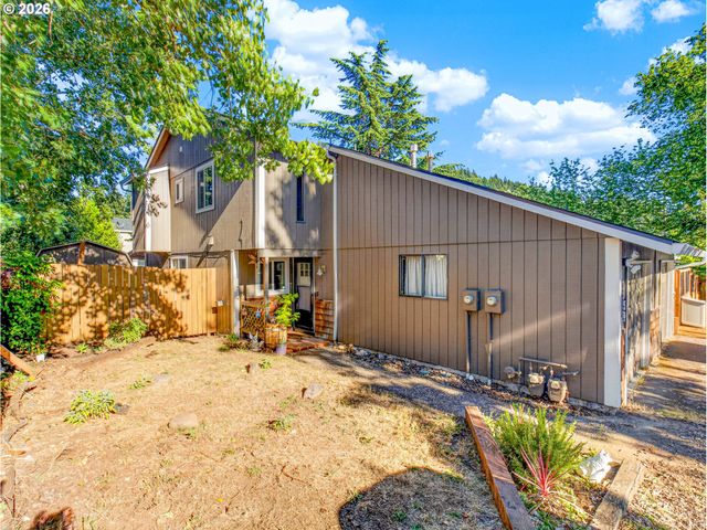 13954 Se CENTER St, Portland, OR 97236