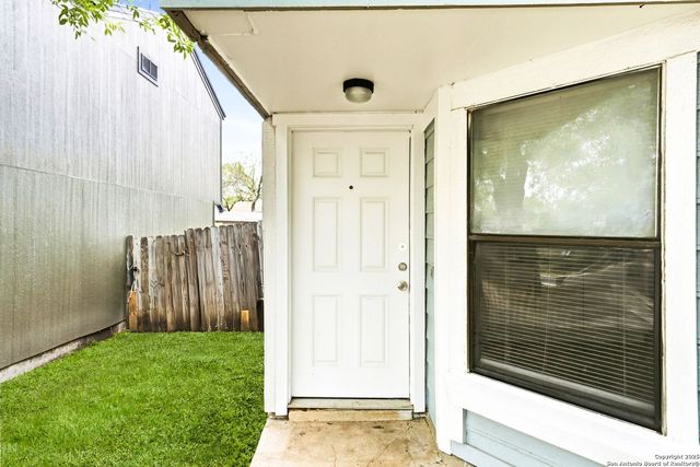 4015 Sun Harbour, San Antonio, TX 78244