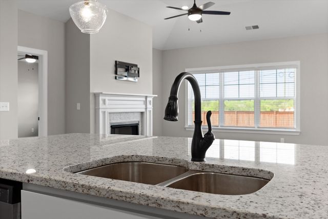 9186 Knolling Loop, Ooltewah, TN 37363