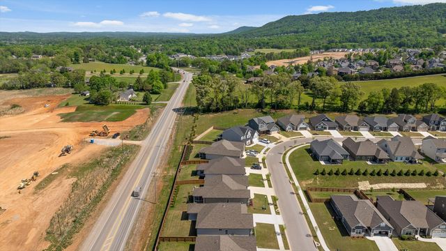 9186 Knolling Loop, Ooltewah, TN 37363