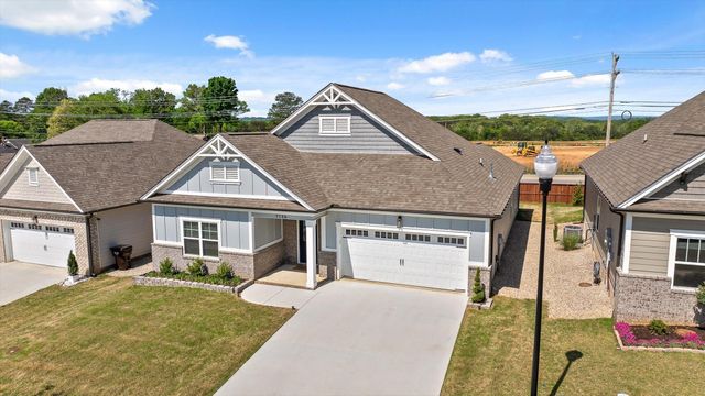 9186 Knolling Loop, Ooltewah, TN 37363
