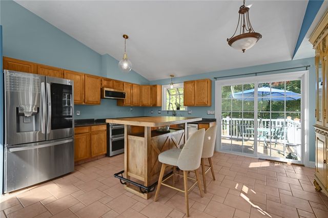 1720 Harkney Hill Road, Coventry, RI 02816
