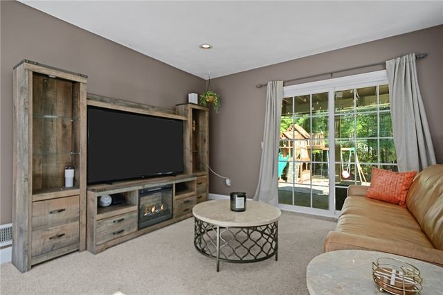 1720 Harkney Hill Road, Coventry, RI 02816