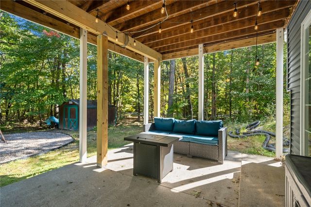 1720 Harkney Hill Road, Coventry, RI 02816
