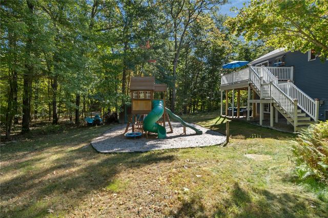 1720 Harkney Hill Road, Coventry, RI 02816