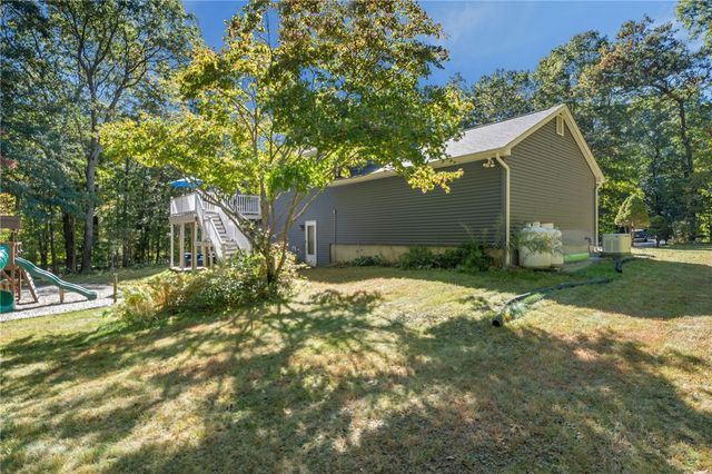 1720 Harkney Hill Road, Coventry, RI 02816