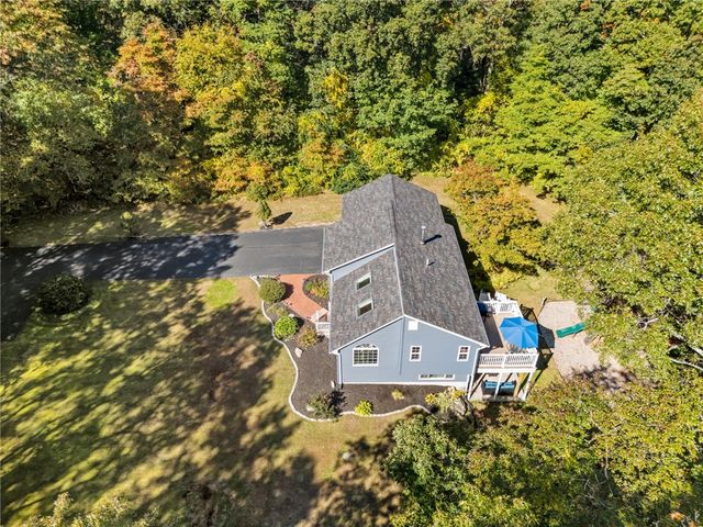 1720 Harkney Hill Road, Coventry, RI 02816