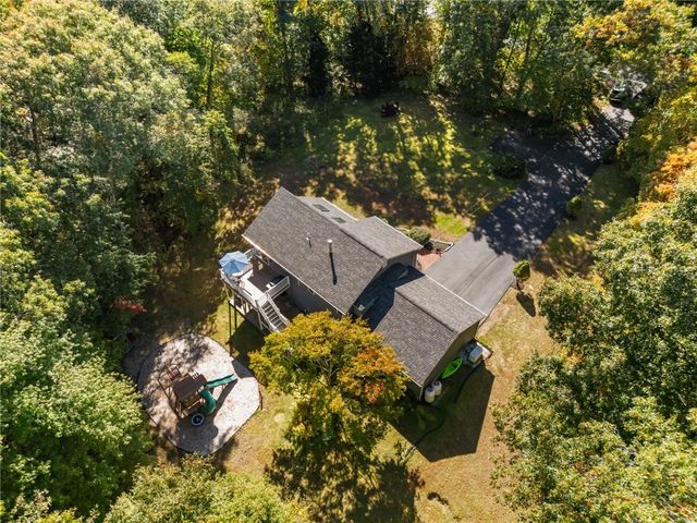 1720 Harkney Hill Road, Coventry, RI 02816