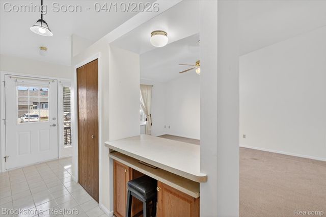 62401 Raleigh Court 4, South Lyon, MI 48178