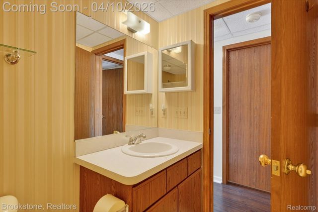 62401 Raleigh Court 4, South Lyon, MI 48178