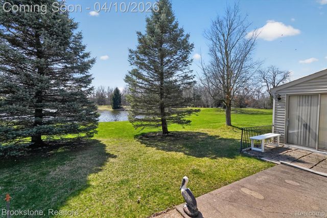 62401 Raleigh Court 4, South Lyon, MI 48178