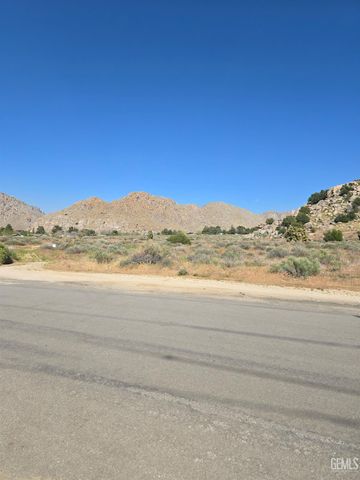 7801 Easy St., Onyx, CA 93255