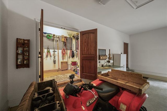 115 Keowee Overlook Road, West Union, SC 29696