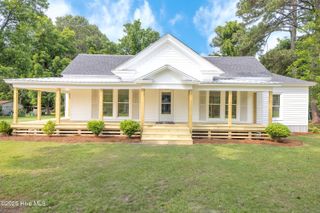 502 Sterlingworth Street, Windsor, NC 27983