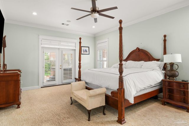 510 Windrose Cir, Pensacola, FL 32507