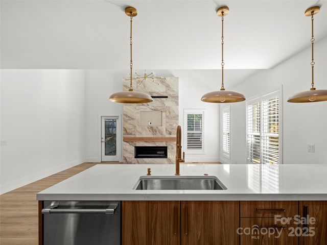 1501 Kentmere Lane, Asheville, NC 28803