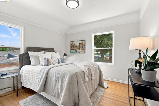 1700 Gaynor Ave, Richmond, CA 94801
